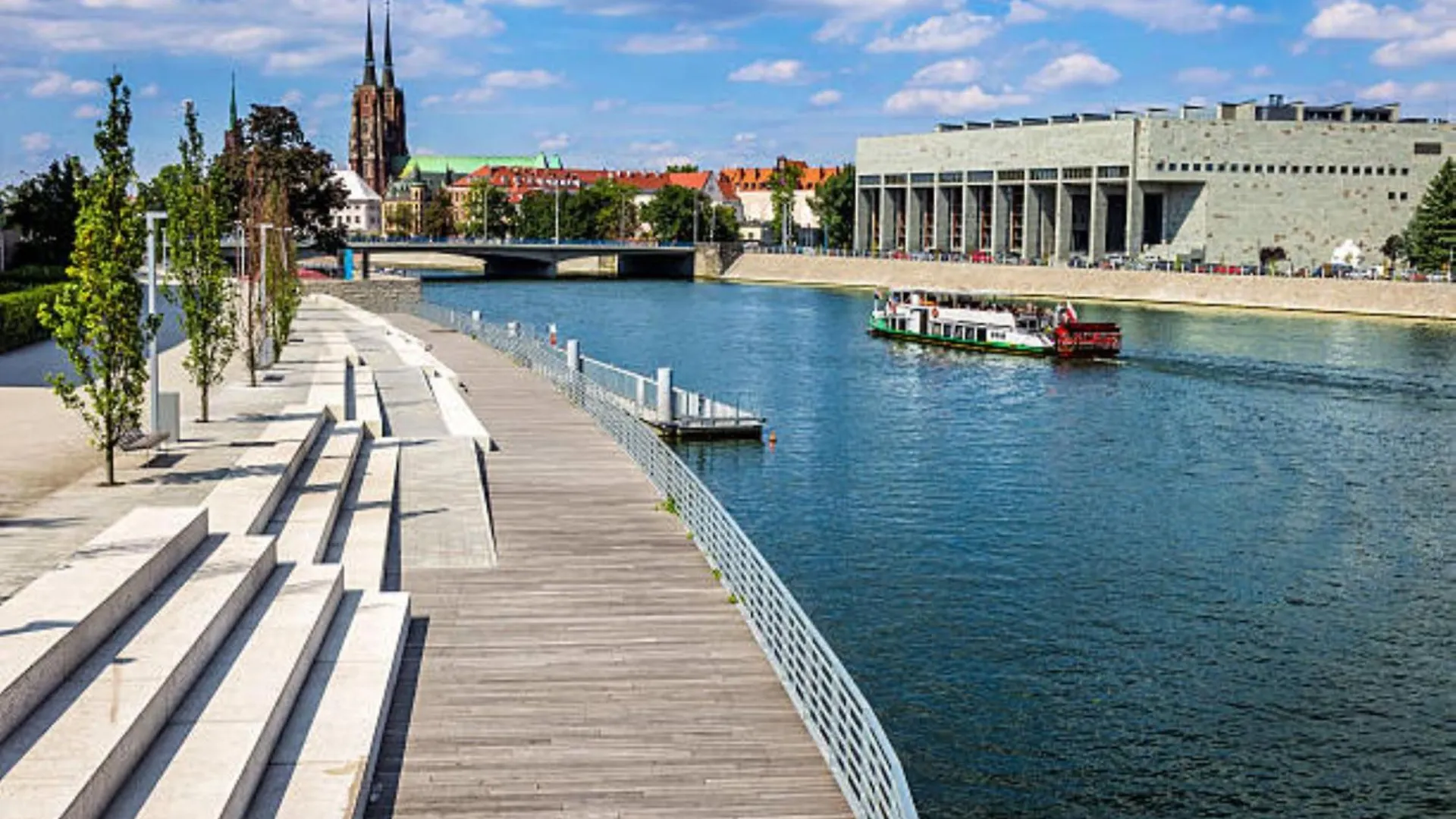 Wroclaw University Apartment