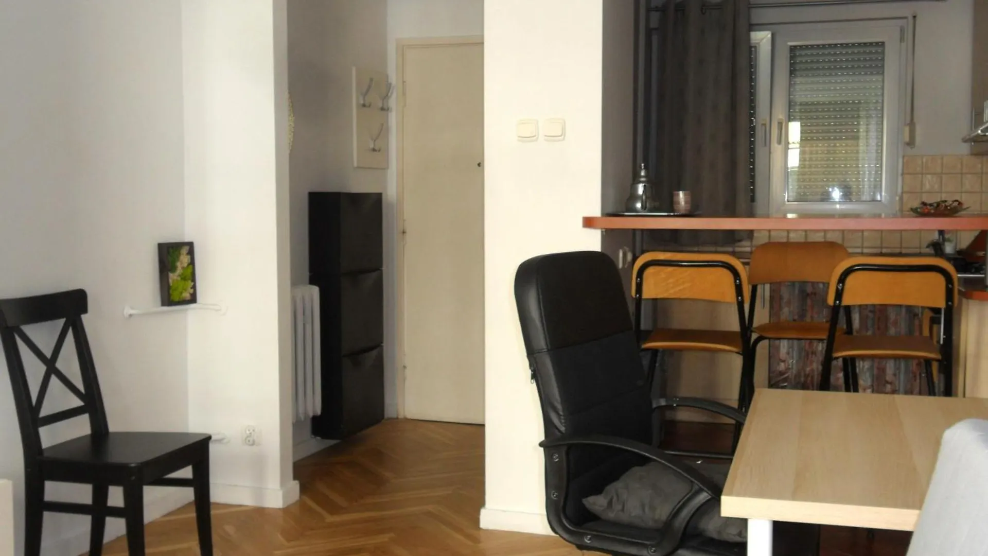 Wroclaw University Apartment 0*,  Polen