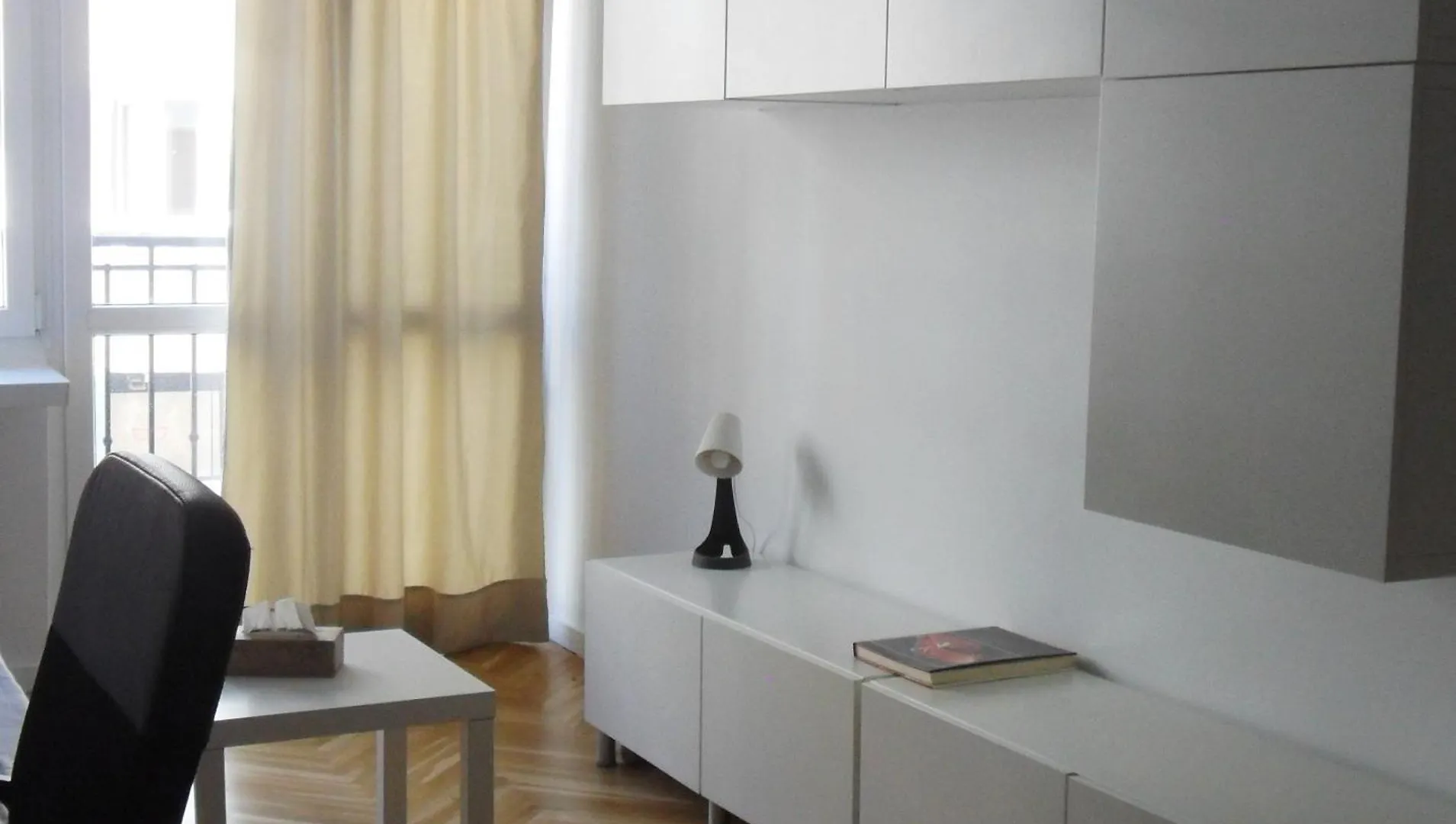 Wroclaw University Apartment