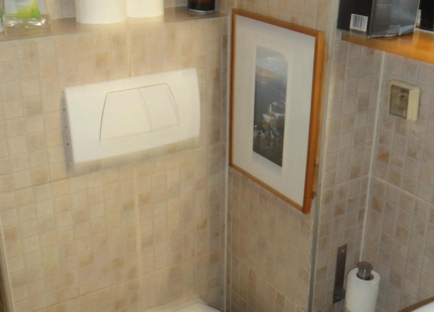 Wroclaw University Apartment